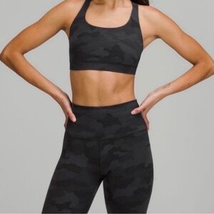 Black camo Lululemon bra